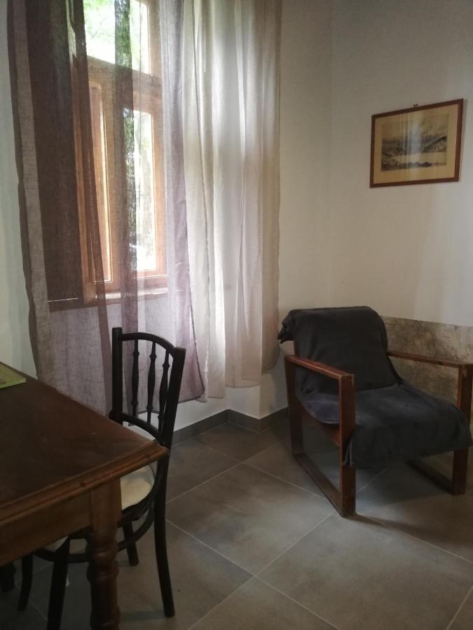 Karadi-Berger Vendeghaz Apartment Erdobenye Luaran gambar