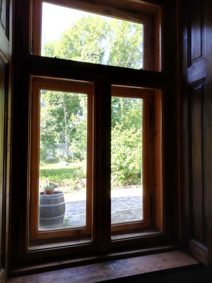 Karadi-Berger Vendeghaz Apartment Erdobenye Luaran gambar